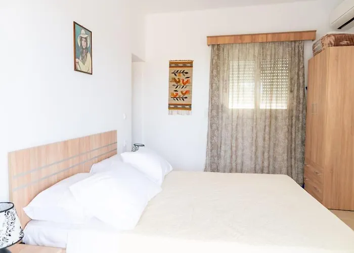 Zografia - Charming House Near The Coast