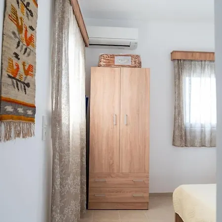 Zografia - Charming House Near The Coast Marmari (Kos)