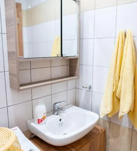 Apartman Zografia - Charming House Near The Coast